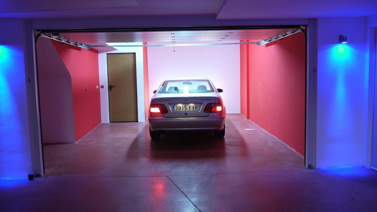 V Hotel Arroyomolinos Chambre photo